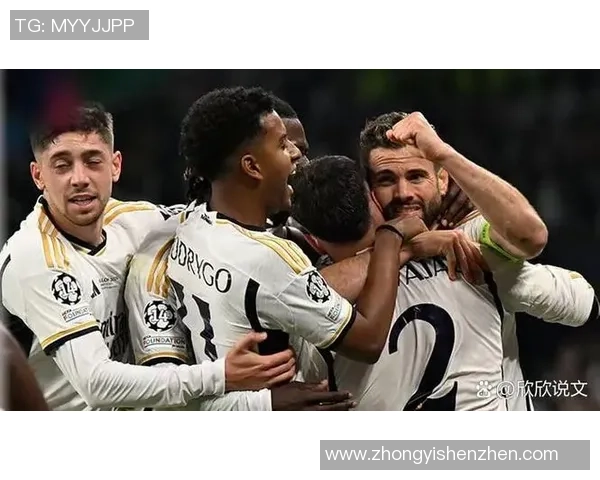 《巅峰对决足球明星激战 全明星阵容带你体验极限赛场》