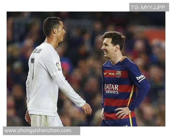 世界足坛传奇球星盘点从梅西到C罗每个时代的代表人物