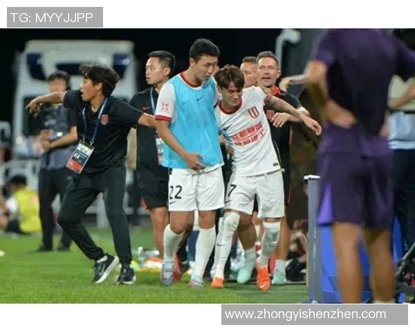 总是被球迷批评的足球明星究竟是因何原因频频成为争议焦点